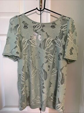 Anne Klein Soft Aloe Lace Shell Top